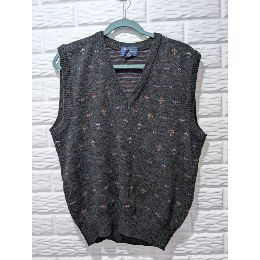 Vintage Cambridge Classics Mervyns Gray Wool Blend Sweater Vest Made in Italy M